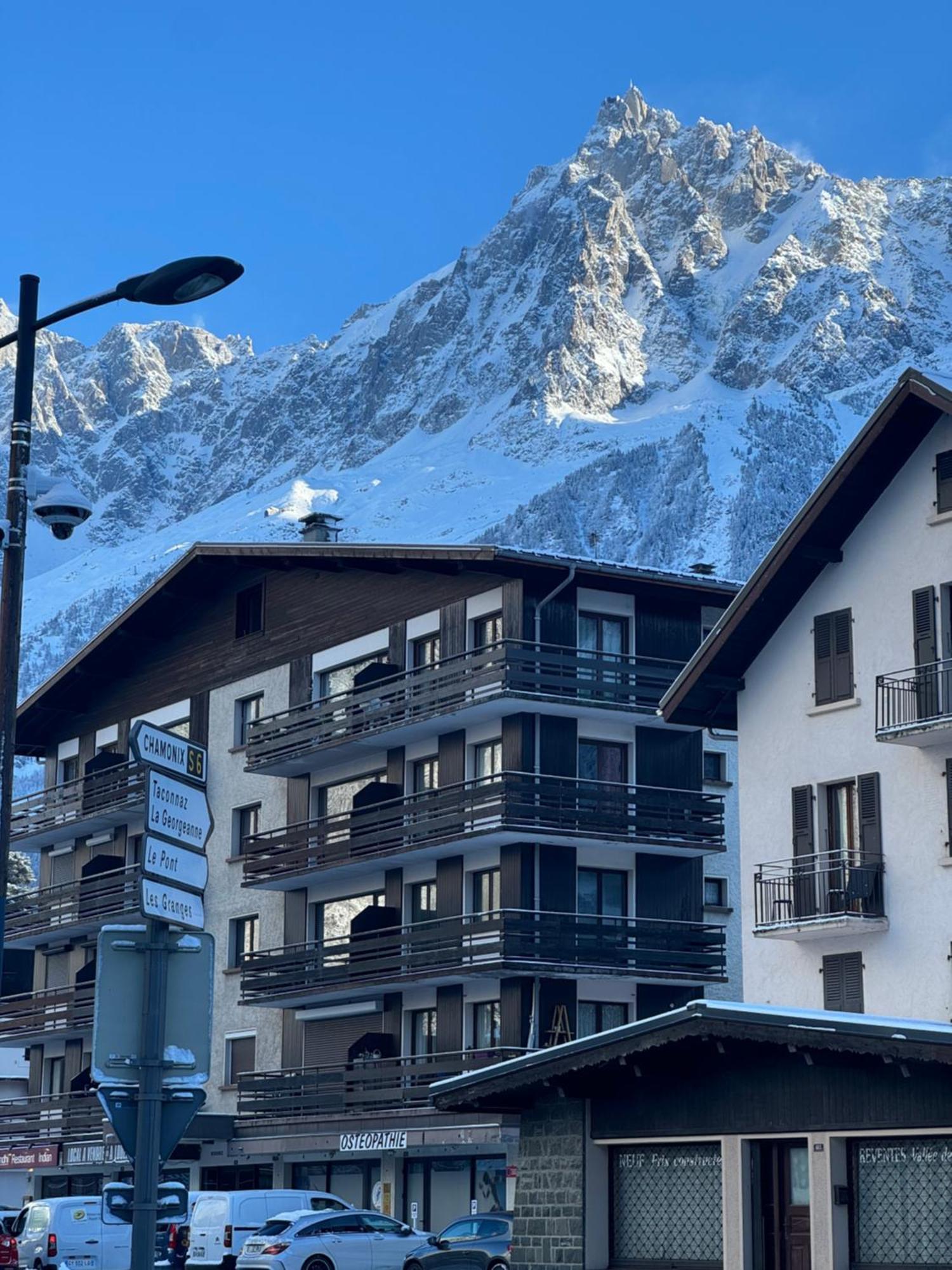 Vue Montage Magnifique 2ch 5mn Piste 3 * Les Houches
